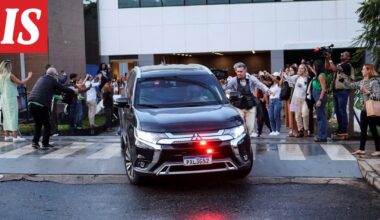 Brasilian entinen presidentti Jair Bolsonaro joutui vankilasta sairaalaan