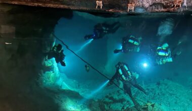 Suomen rajavartiolaitoksen sukellusryhmä auttoi Ruotsin poliisia nostamaan vainajan hylätystä kaivoksesta | Uutisia lyhyesti