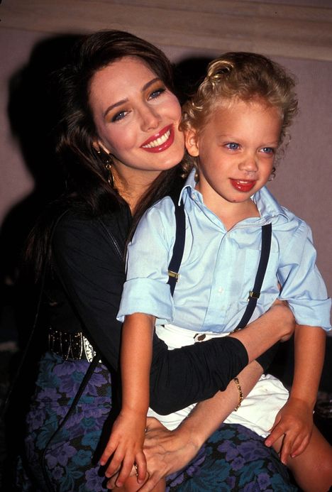 Saippuaoopperatähti Hunter Tylon poika Michael Tylo Jr. hukkui 19-vuotiaana perheen uima-altaaseen vuonna 2007.