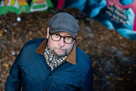 Myös Helsingin apulaispormestari Paavo Arhinmäki (vas) osallistui keskusteluun aiheesta.