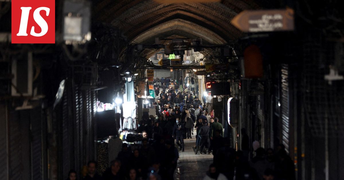 Iranin mielenosoitukset jatkuvat – Trumpilta uusi uhkaus