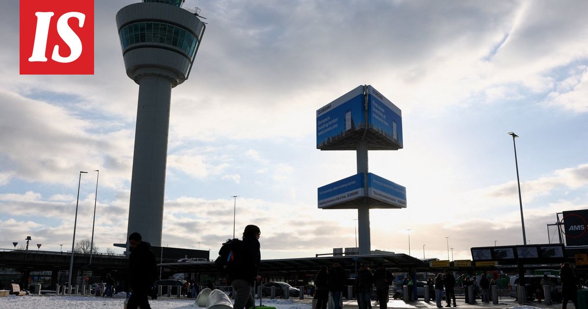 Amsterdamin lentokaaos jatkuu: KLM peruu 80 lentoa