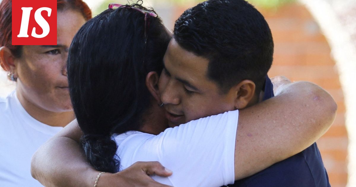 Venezuela aloitti poliittisten vankien vapauttamisen – Trump uhkasi kartelleja maaiskuilla