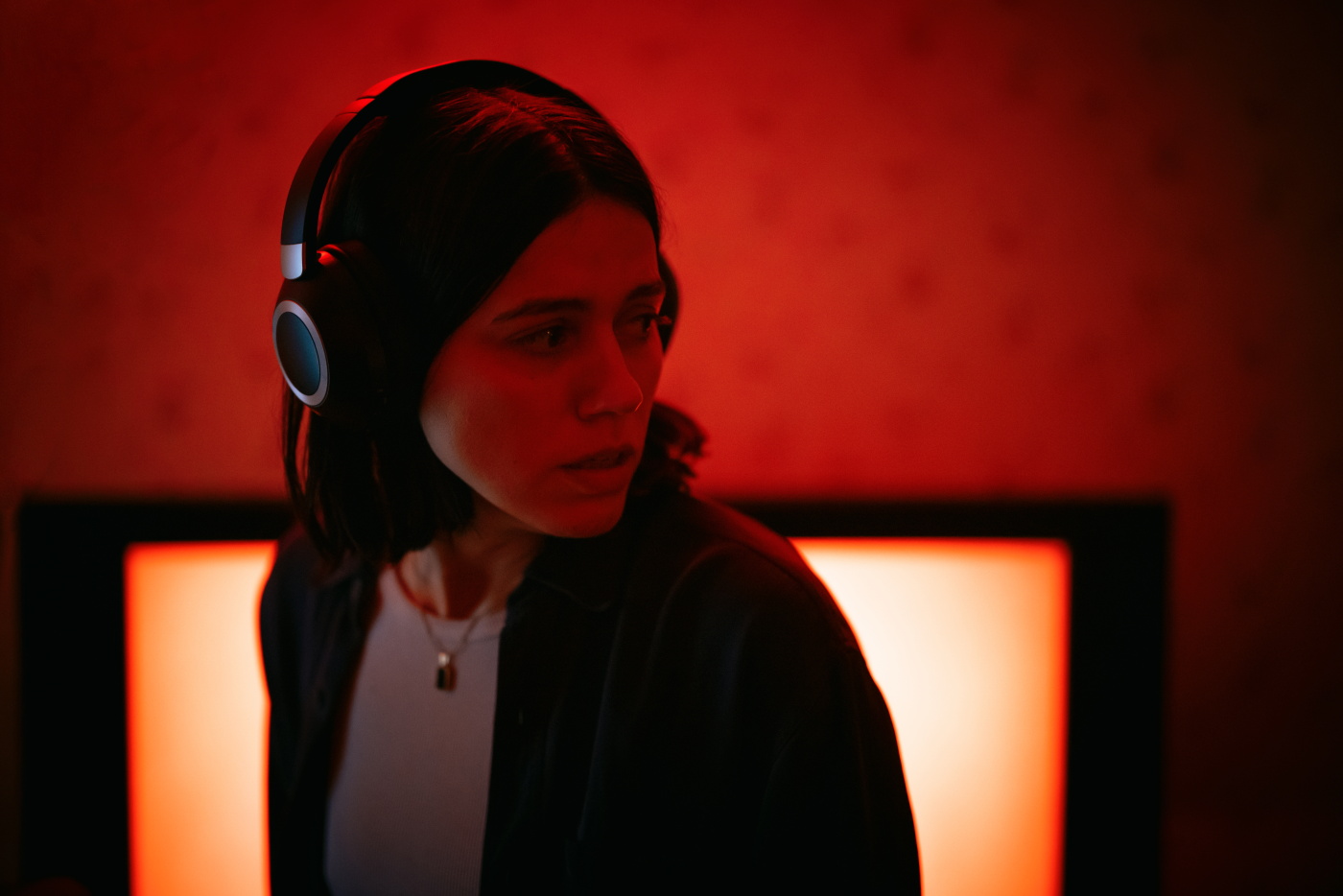 The Handmaid's Tale -tähti on A24:n kehutun Undertone-kauhuelokuvan ainoa näyttelijä