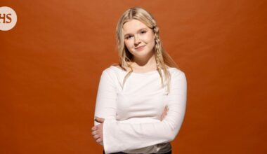 Lapsitähti jätti näyttämön ja löysi oman äänensä – Helmi Marleena tekee nyt indie folkia