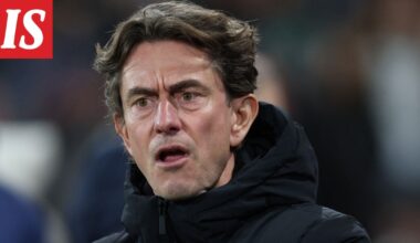 Valioliiga: Thomas Frank tallentui kuviin kiusallinen asia kädessään – fanit eivät antaneet armoa