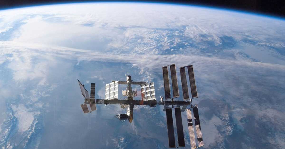 Neljä ISS:n astronauttia palaamassa Maahan ensi torstaina | Uutisia lyhyesti