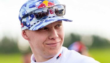 Kalle Rovanperä pysyi radalla avaus­kilpailuissaan – petrasi kuusi sijaa Oseanian formulasarjassa | Urheilua lyhyesti