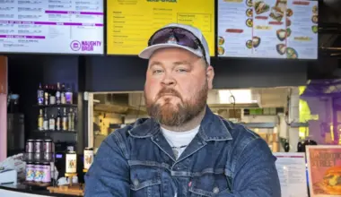 Akseli Herlevi jyrähtää | Seiska