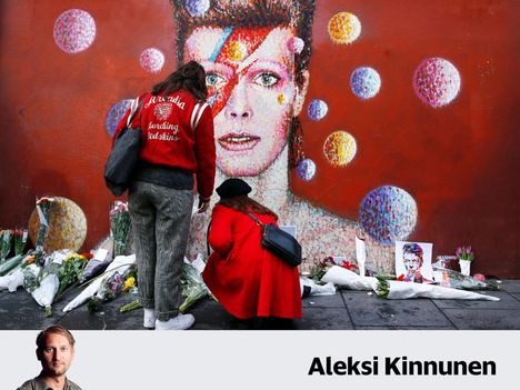 David Bowien muraali Lontoon Brixtonissa hänen kuolemansa jälkeen kuvattuna vuonna 2016.