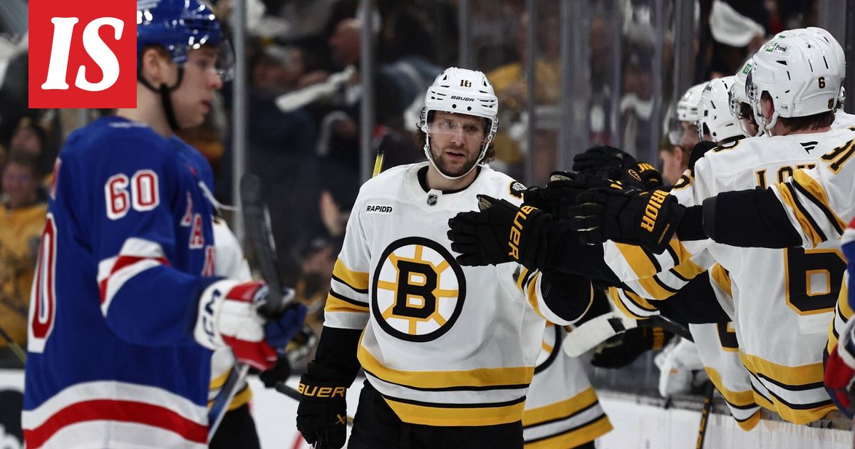 NHL: Boston Bruins nöyryytti New York Rangersia, David Pastrnak teki historiaa