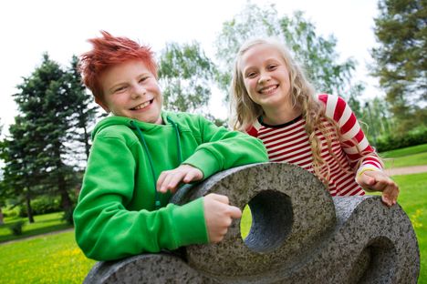 Samuel Shipway tähditti suosittuja lastenelokuvia yhdessä Sanni Paatson kanssa.