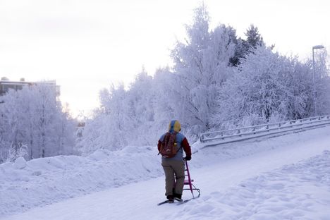 Kireä pakkanen pitää nyt Suomea hyppysissään.