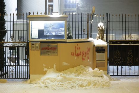 Esimerkiksi kylttiä oli sotkettu.