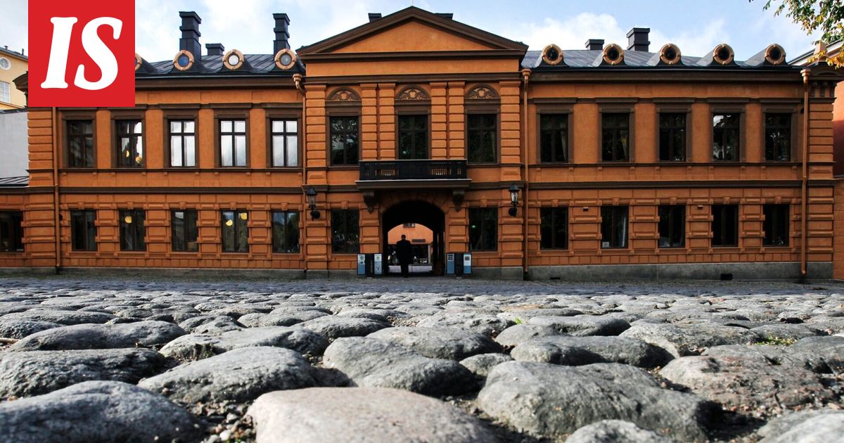 Turun Vanhan Suurtorin alue vajoaa – korjaamisessa suuria haasteita