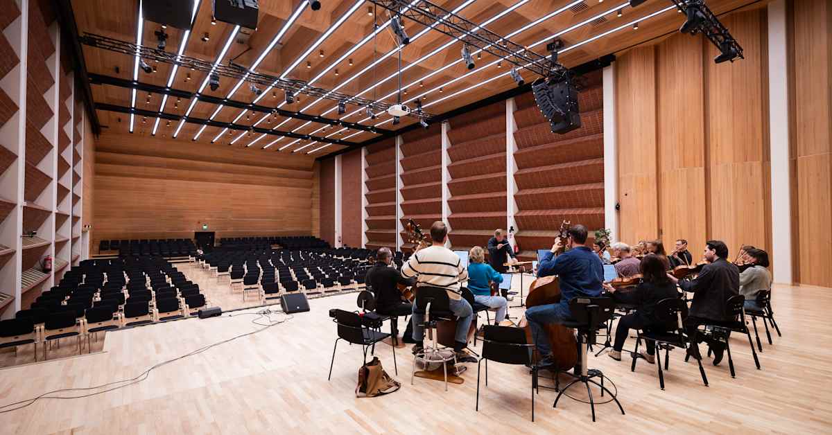 Keski-Pohjanmaan kamari­orkesterin kevätkaudella kuullaan musiikkia Bachista Nirvanaan | Keski-Pohjanmaa