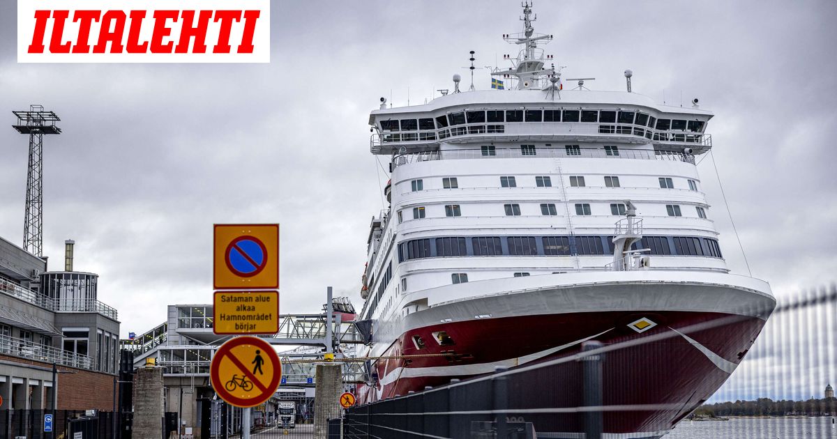 Ihminen putosi kuolemaansa Viking Linella