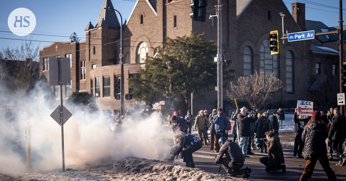 Kuusi liittovaltion syyttäjää irtisanoutunut, Joe Rogan vertaa ICE:ä Gestapoon