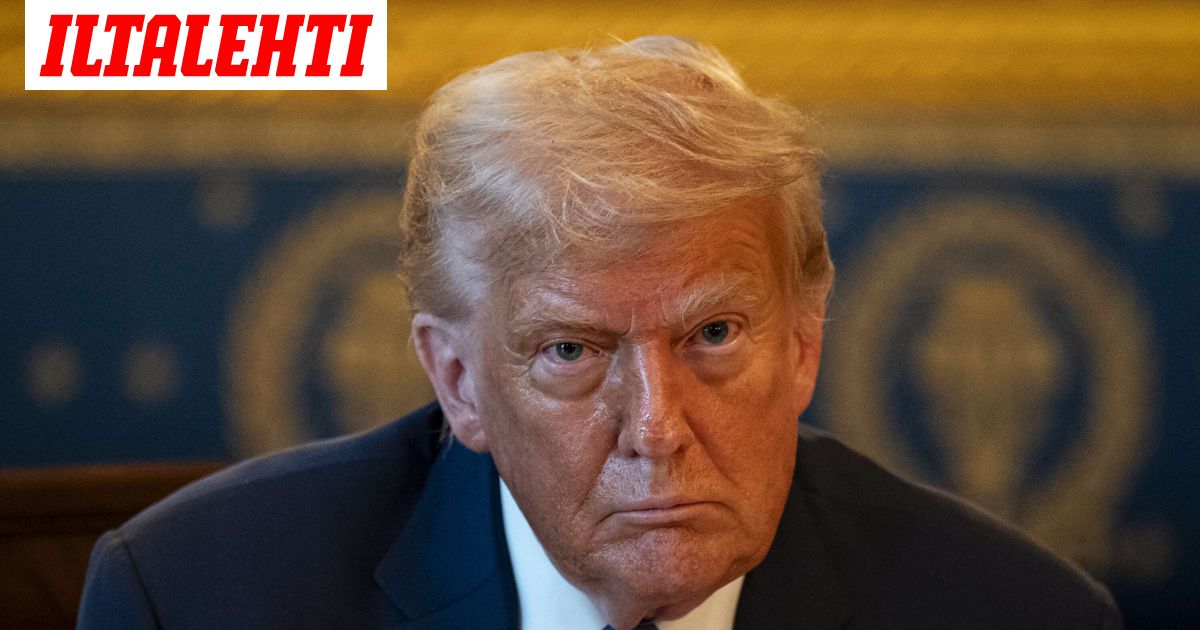 Trump näytti keskaria ja kiroili