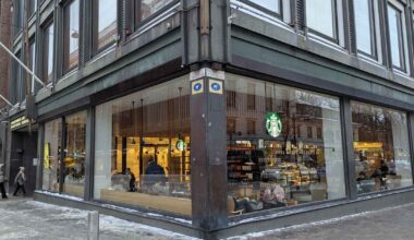 Starbucks sulkee kahvilansa tunnetulla paikalla Helsingin ydinkeskustassa | Uusimaa