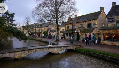 Someturistit tukkivat rikkaiden brittien suosikkialueen Keski-Englannissa