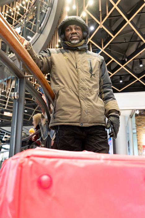 Taiwo Aboyeji on tyytyväinen, että hänellä on edes jotain työtä.