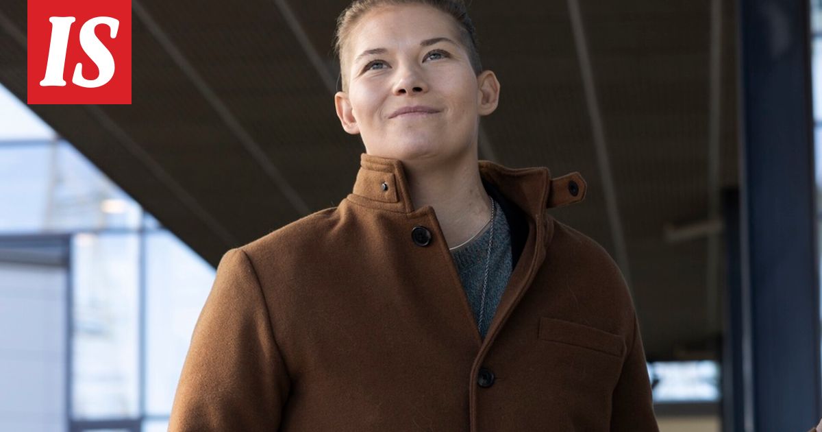 Heidi Foxell julkaisi kuvia kolaripaikalta