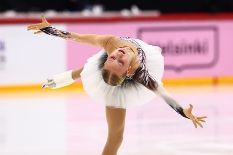 Iida Karhunen on 2,48 pisteen päässä kymmenennestä sijasta. Sijoituis kärkikymmenikköön varmistaisi Suomelle toisen maapaikan ensi vuoden EM-kisoihin.