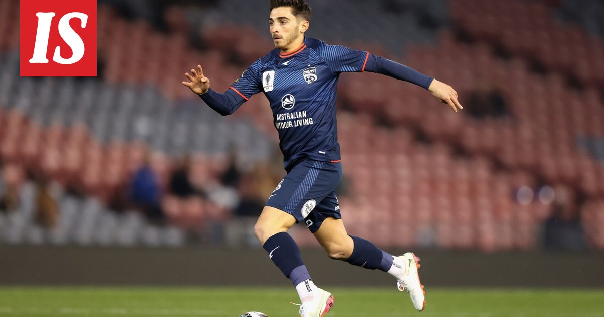 Josh Cavallo syyttää seuraa homofobiasta