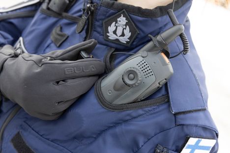 Poliisin ei tarvitse paljastaa ilmiantajaa, kertoo poliisitarkastaja.