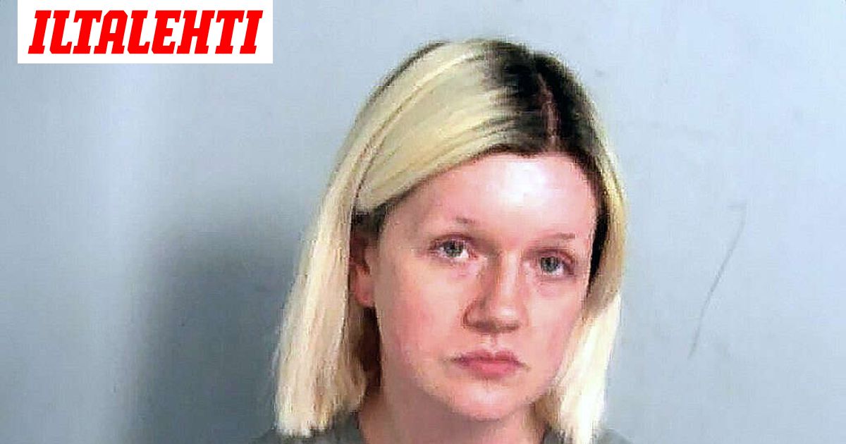 Tytär murhasi vanhempansa ja eli 4 vuotta ruumiiden kanssa