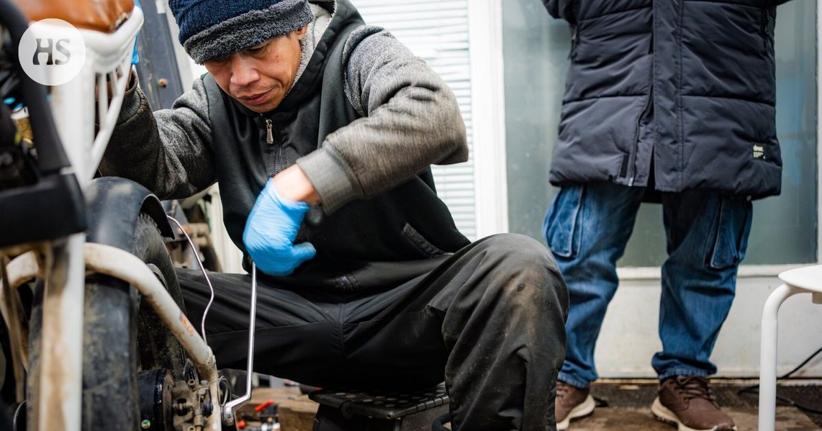 Huomaamaton nyrkkipaja Helsingin Sörnäisissä on monen ruokalähetin pelastus