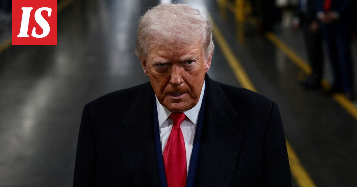 Tehdastyöntekijä TJ Sabula sai Trumpin näyttämään keskisormea
