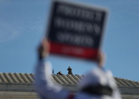 Tarkka-ampujat olivat valmiudessa.