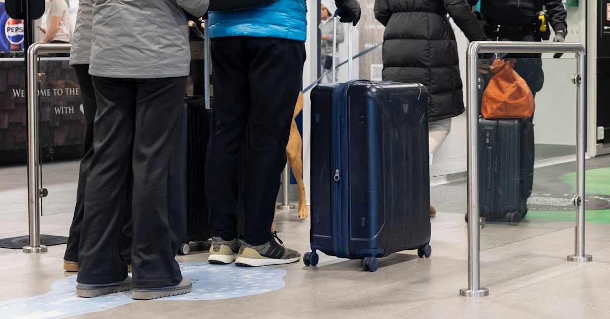 Lappiin lensi jouluna viisi venäläisturistia – rajavartiosto: ”Varmaan unohtunut, että rajoitukset ovat edelleen voimassa” | Lappi