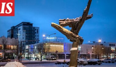 Ilkka-Pohjalainen: Huoltaja kävi opettajaan käsiksi vanhempainillassa Seinäjoella