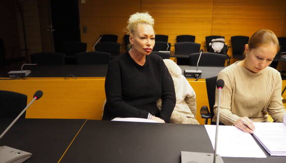 Marjut oikeudessa 2023.