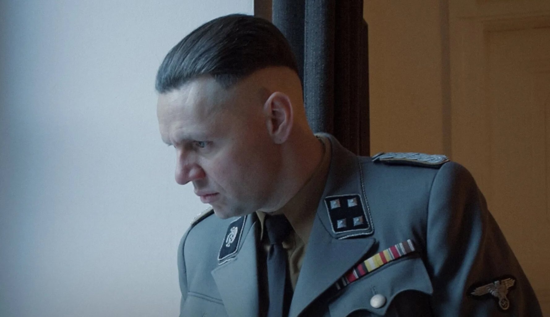 Illalla tv:ssä: Moottoripyörän ääni merkitsi kuolemaa natsien tuhoamisleirillä - kuullaan illan huippuleffassa