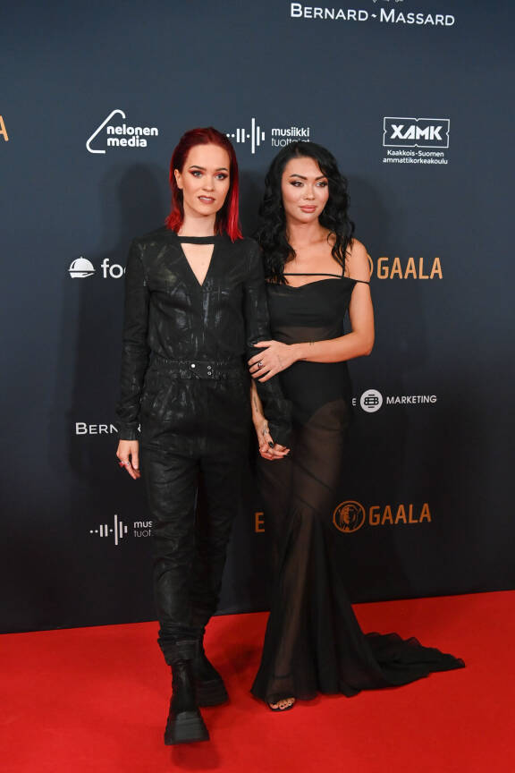 Sannin ja Shirlyn suhde oli kotimaan seuratuimpia rakkaustarinoita viime vuosina.