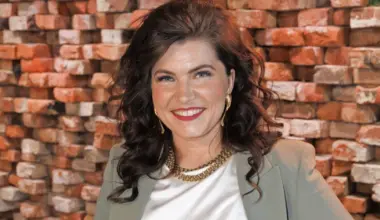 Suvi Teräsniska kertoo milloin joulu loppuu