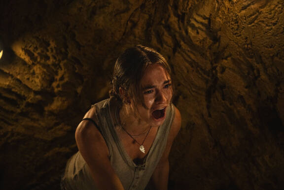 Johnny Sequoyah elokuvassa Primate.