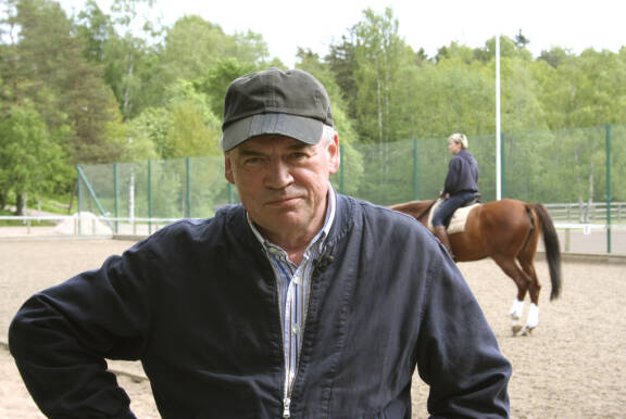 Christopher Wegelius oli suomalaisen ratsastusmaailman merkkihenkilöitä, joka muistettiin myös romahtaneen SKOP-pankin johdosta 1990-luvun pankkikriisin aikaan.