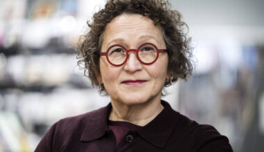 Mediatutkija ja Turun yliopiston sukupuolentutkimuksen professori Anu Koivunen näkee Kullervo-elokuvan asemoituvan väistämättä kansalliseksi monumentiksi. LEHTIKUVA / Roni Rekomaa