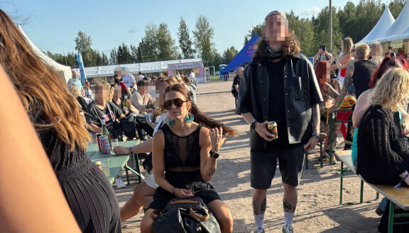 Ansku ja mystinen tölkkinainen kuvattiin Vantaalla viime elokuussa.