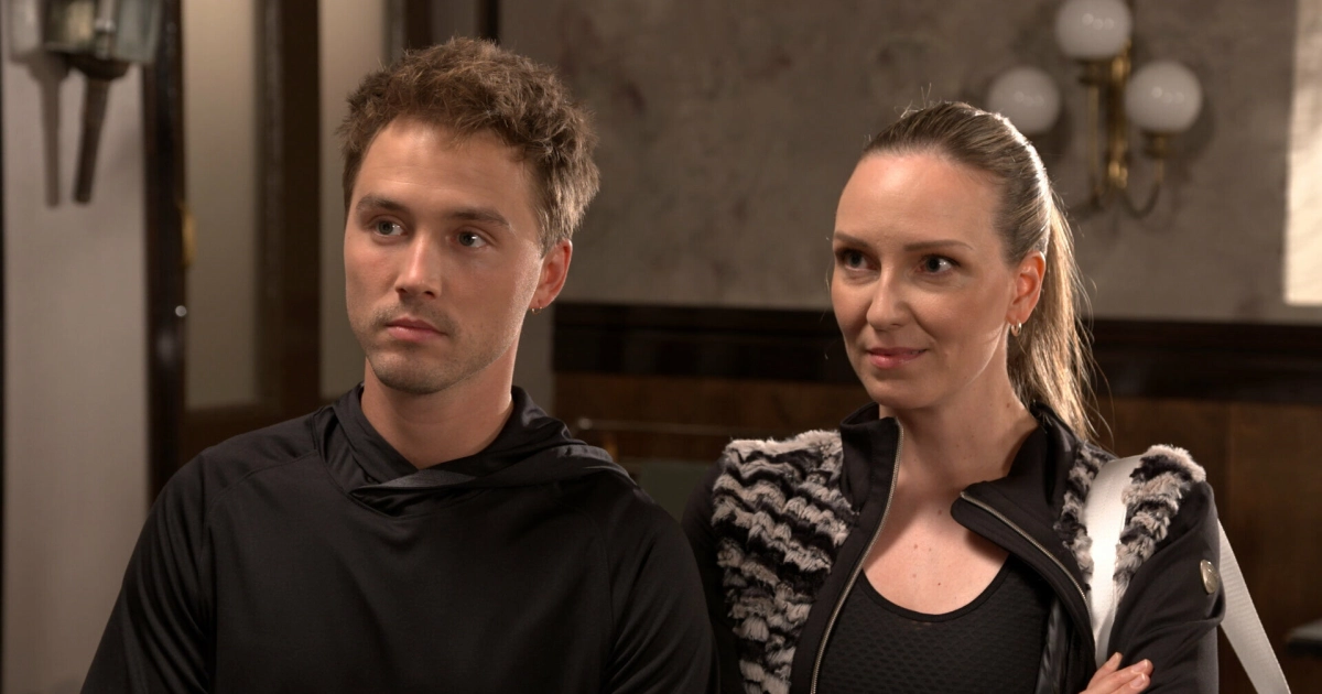 Salatut elämät -juonipaljastukset: Kristian ja Joanna yllätetään sängystä