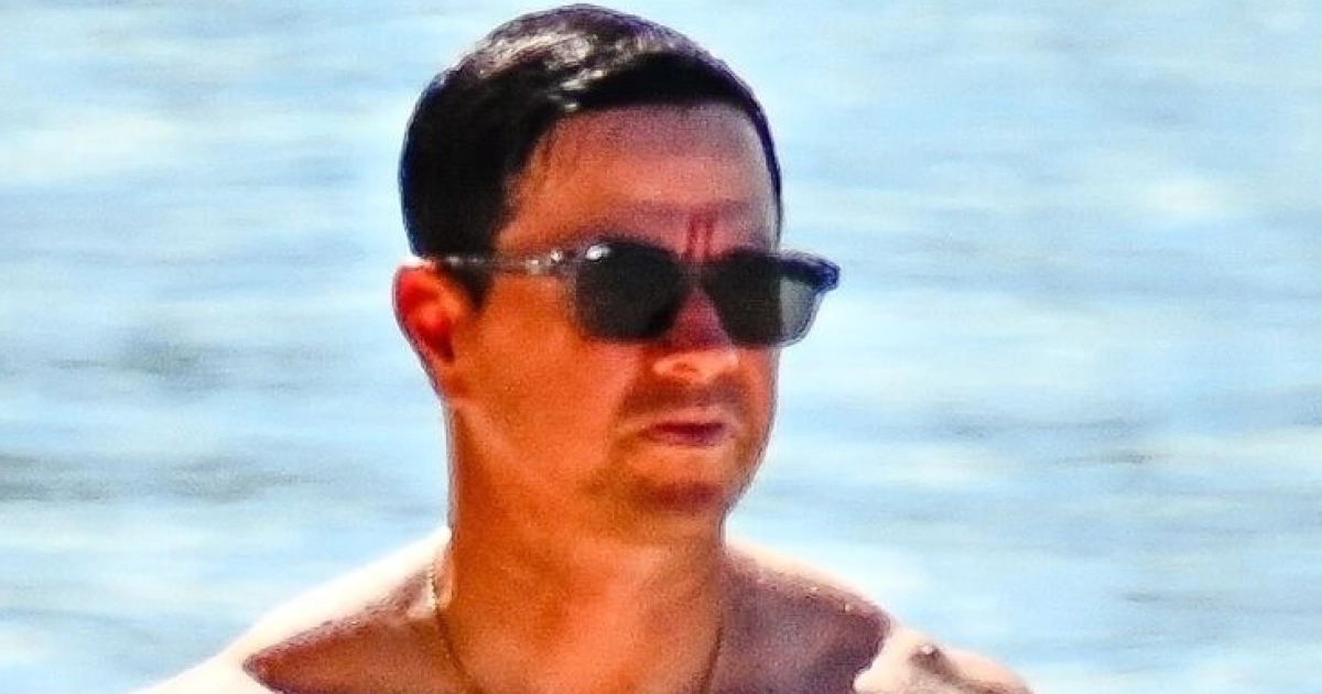 Mark Wahlberg ja Rhea Durham esittelevät huippukuntoaan Barbadoksella, mukana myös perheen tytöt, pojat kotona - kuvat!