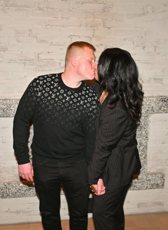 Sampo ja Minttu ovat onnellinen aviopari.