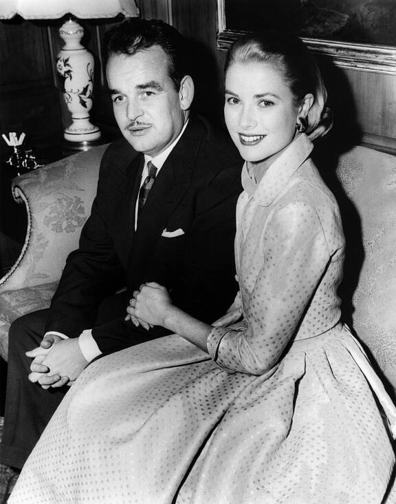 Grace luopui urastaan valkokankaalla avioiduttuaan monacolaisen Rainierin kanssa.