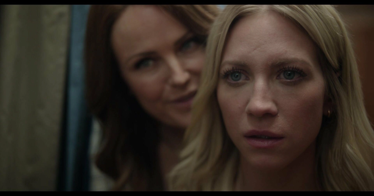 The Hunting Wives - draamasarja alkaa Avalla: kriitikoiden ylistämä ja koukuttava