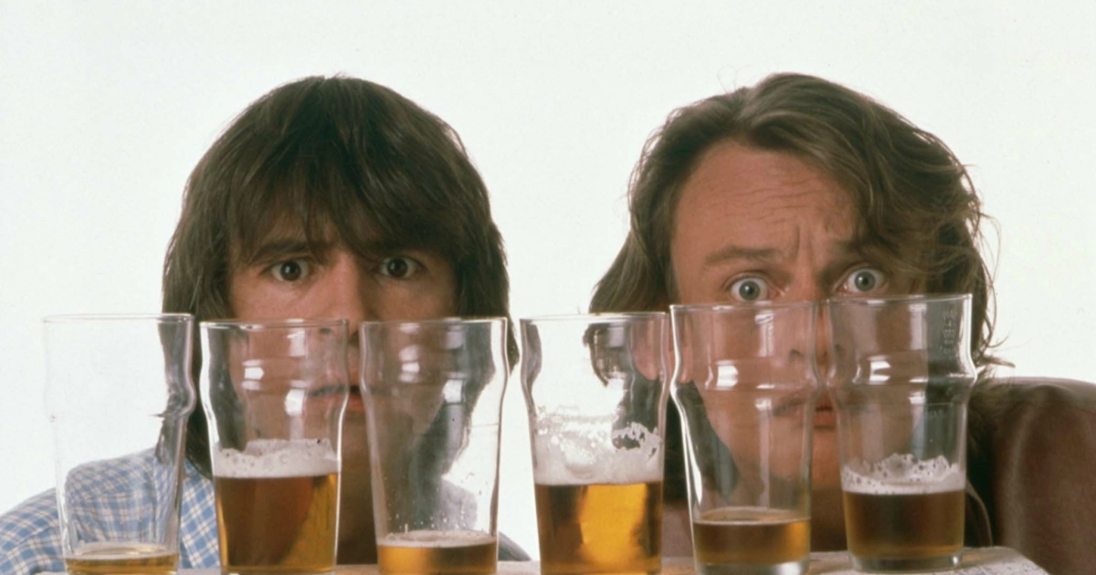 Huonosti käyttäytyvät miehet: Martin Clunes ja Neil Morrissey palaavat ruutuun matkailuohjelmassa